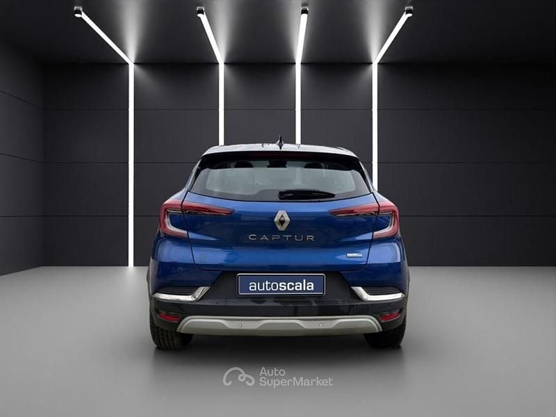 Usata Renault Captur Intens 160 CV (117 kW) 2021 Blu SUV