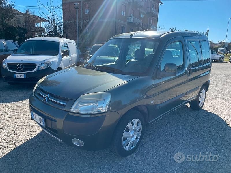 Usata Citroën Berlingo 90 CV (66 kW) 2004 Verde Monovolume