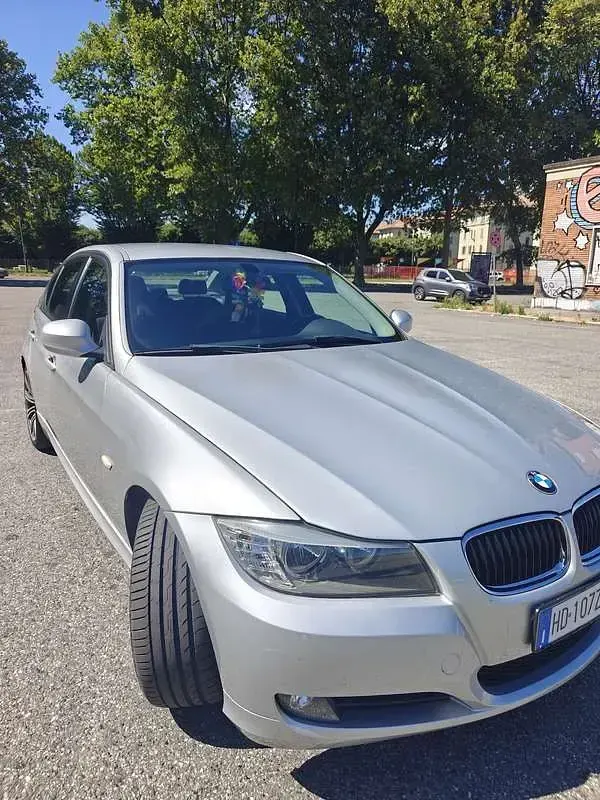Usata BMW 320 177 CV (130 kW) 2009 Berlina