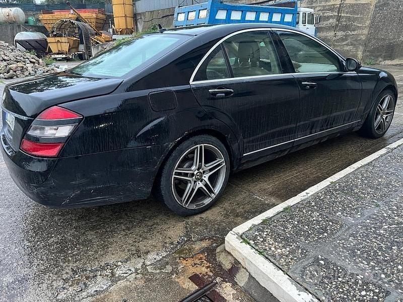 Usata Mercedes S320 Avantgarde 235 CV (172 kW) 2008 Nero Berlina