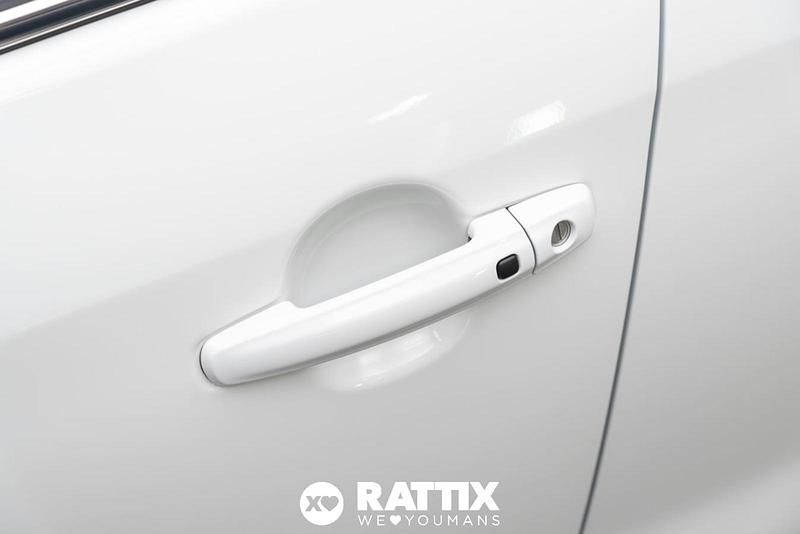 Nuova Suzuki SX4 S-Cross 129 CV (94 kW) 2025 Bianco SUV