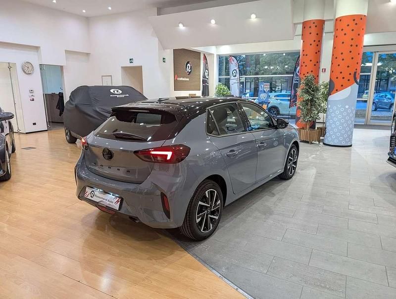 Nuova Opel Corsa 101 CV (74 kW) 2025 Other Berlina