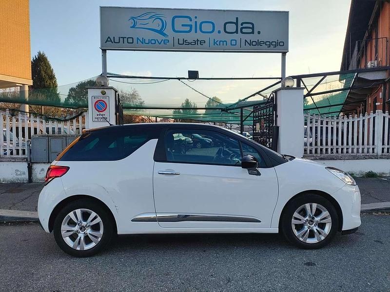 Usata DS Automobiles DS3 Chic 82 CV (60 kW) 2013 Bianco Berlina