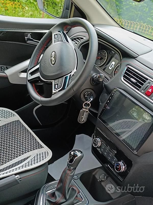 Usata DR DR 3.0 117 CV (86 kW) 2023 Nero SUV