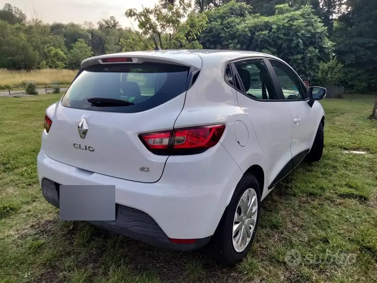 Usata Renault Clio IV 75 CV (55 kW) 2013 Bianco Berlina