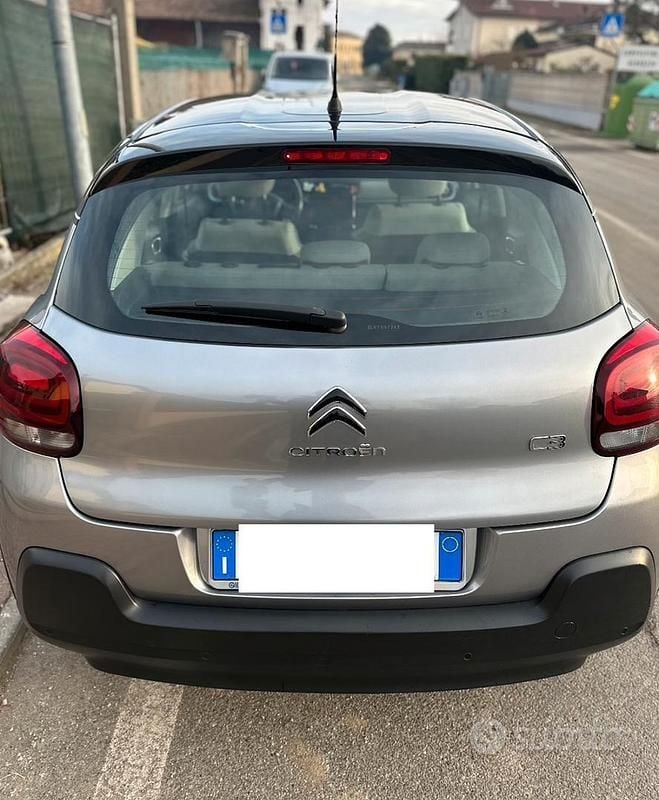 Usata Citroën C3 PureTech 82 CV (60 kW) 2019 Grigio Berlina