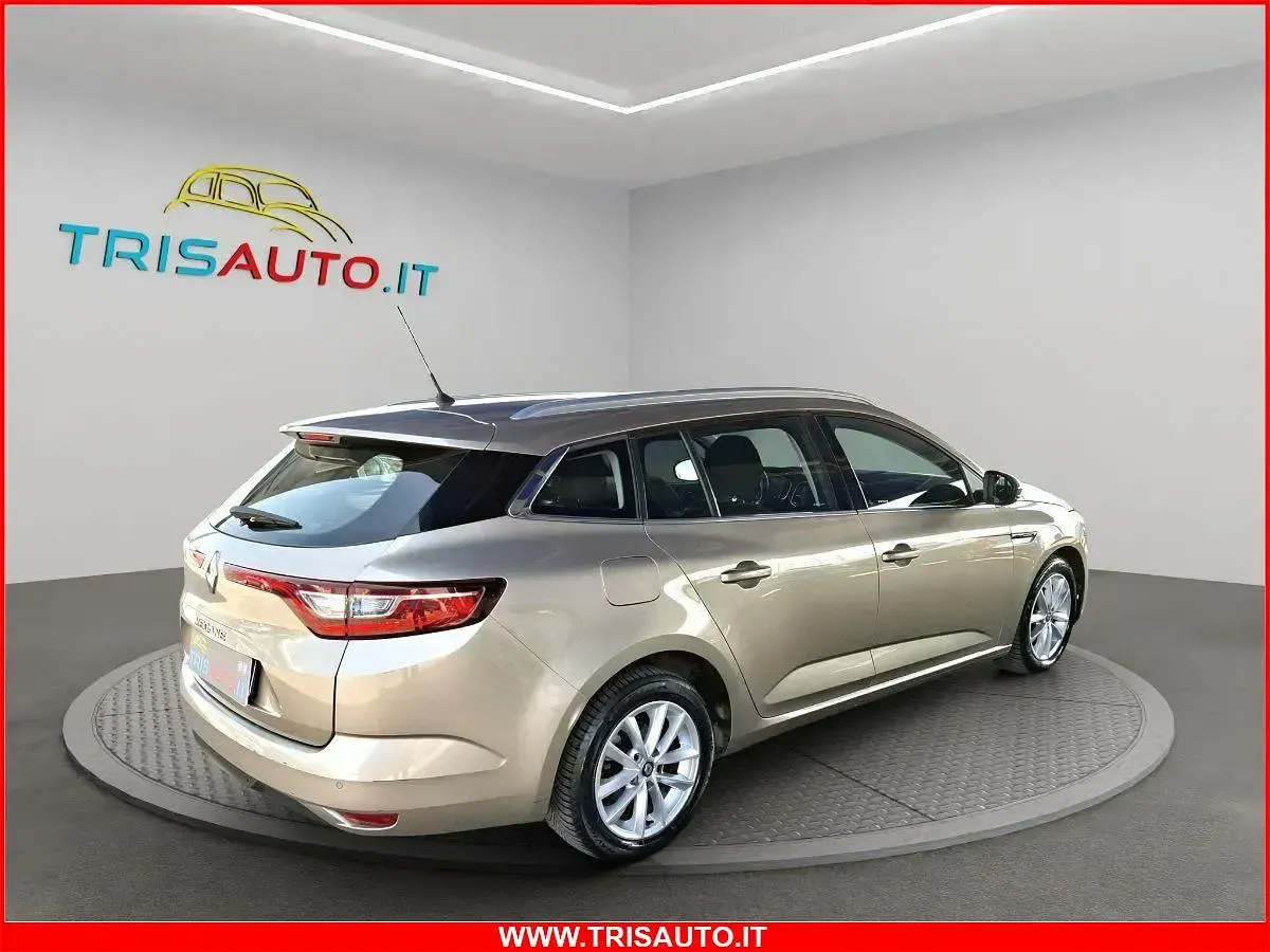 Usata Renault Mégane IV 110 CV (80 kW) 2017