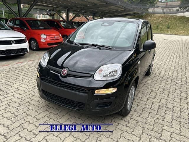 Nuova Fiat Panda 69 CV (50 kW) 2025 Nero Berlina