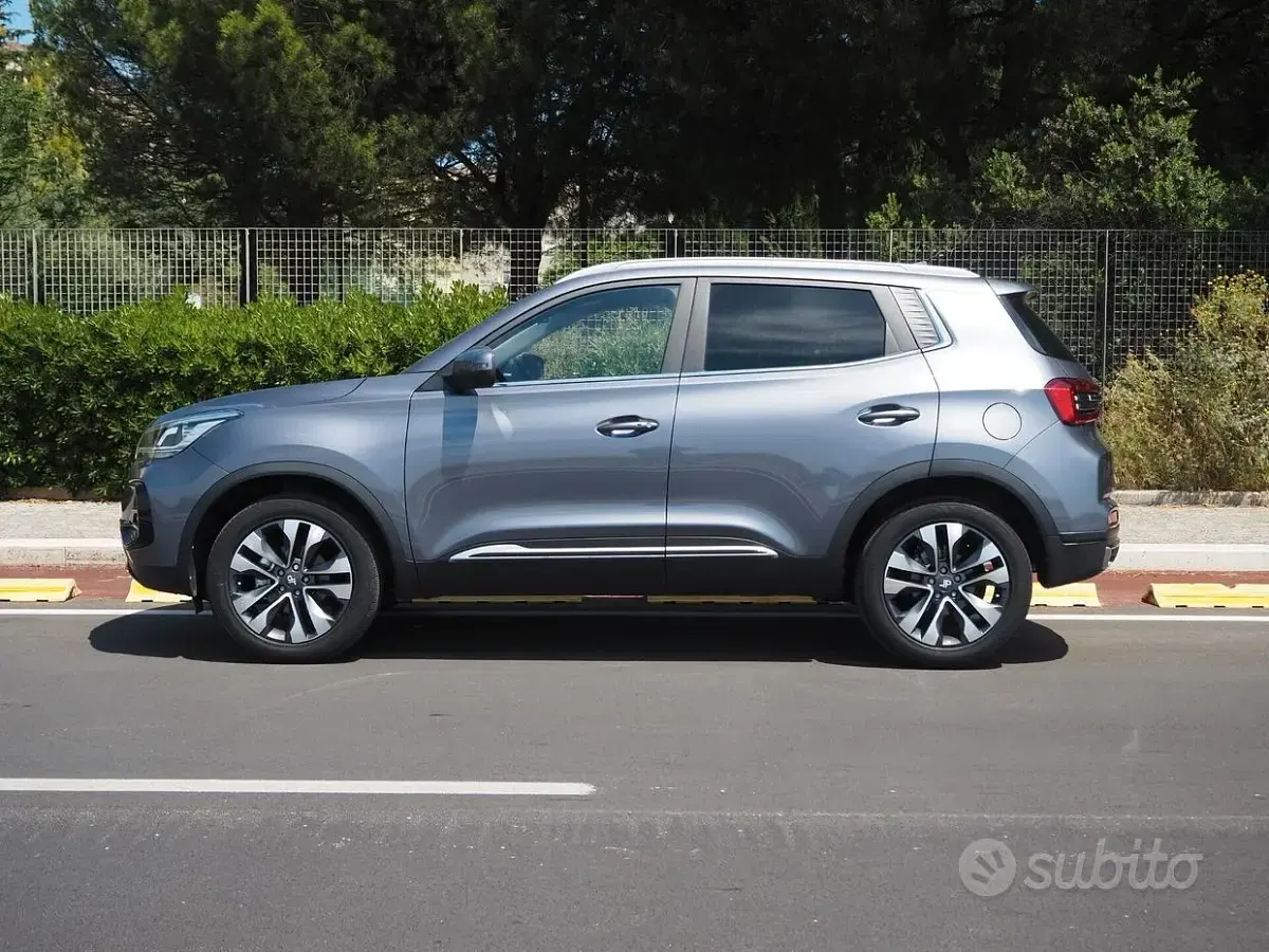 Usata DR DR 5.0 117 CV (86 kW) 2023 Grigio SUV