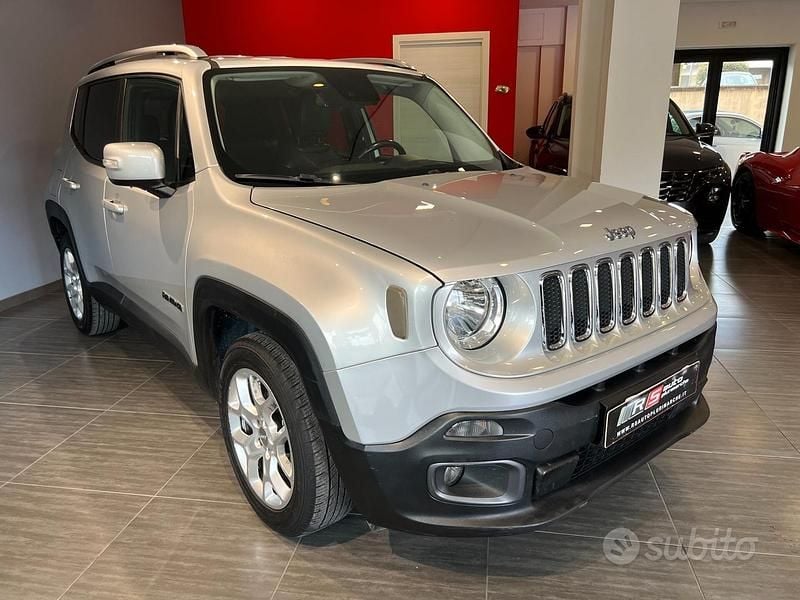 Usata Jeep Renegade Limited 120 CV (88 kW) 2015 Grigio SUV