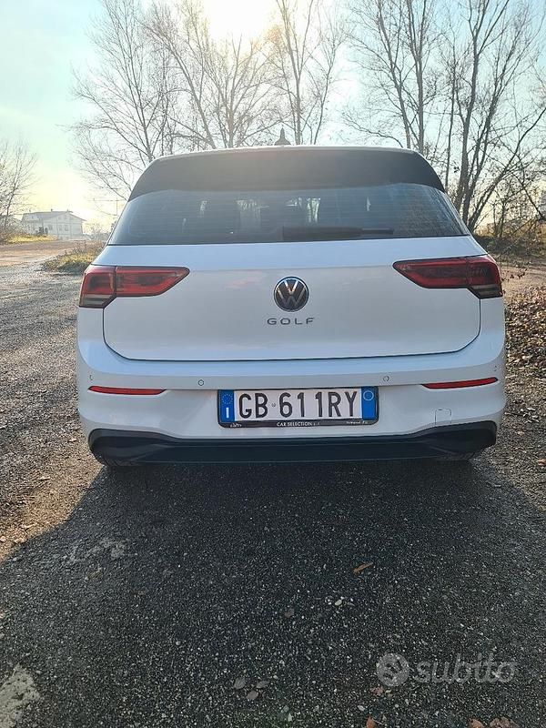 Usata VW Golf VIII 130 CV (95 kW) 2020 Bianco Berlina