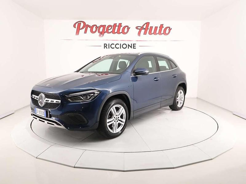 Blu denim Usata 2021 Mercedes GLA250 SUV | 27.900 € (Ottimo prezzo) - Immagine 1/4