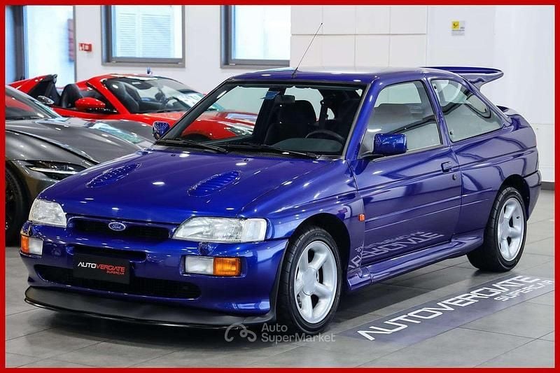 Usata Ford Escort RS 220 CV (161 kW) 1994 Blu Utilitaria
