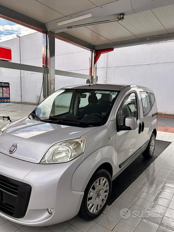 Usata Fiat Qubo Trekking 2011 Grigio Monovolume