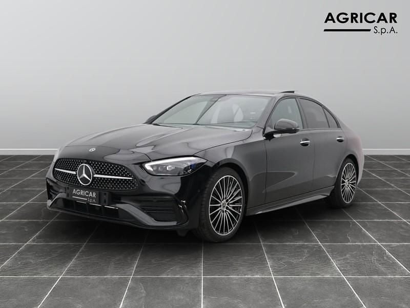 Nero Nuova 2025 Mercedes C300 AMG Line Premium Berlina | 55.200 € (Buon prezzo) - Immagine 1/4