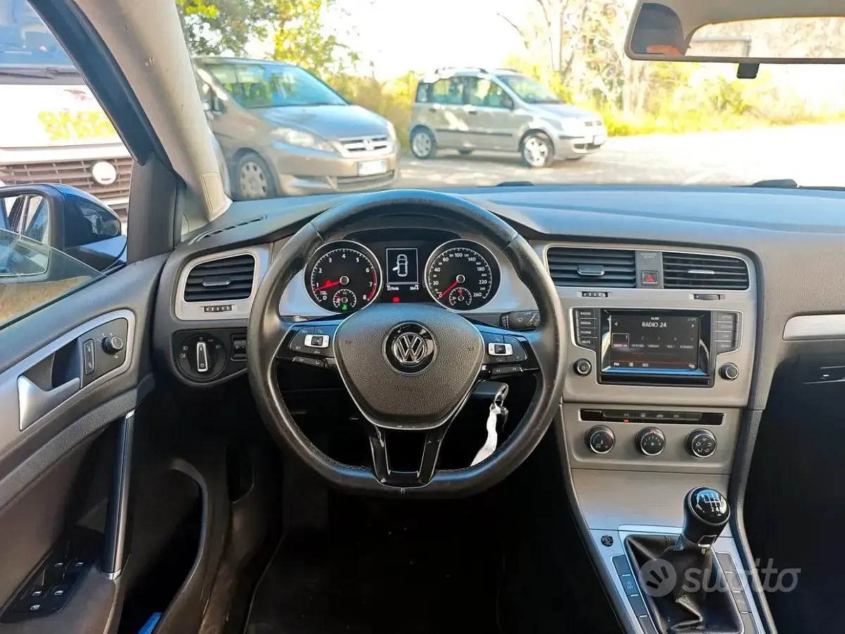 Usata VW Golf VII 110 CV (80 kW) 2015 Bluazzurro Berlina