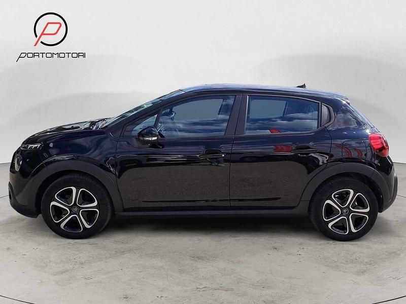 Używany Citroën C3 PureTech 83 KM (61 kW) 2024 Czarny Hatchback