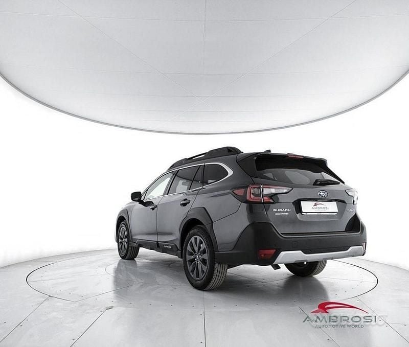 Occasion Subaru Outback Style 169 ch (124 kW) 2024 Gris Break