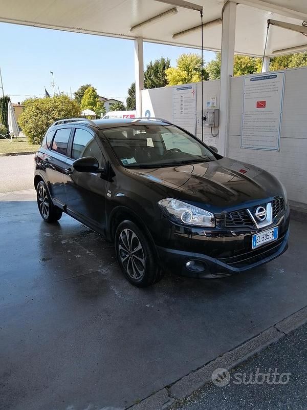 Usata Nissan Qashqai N-TEC 2011 Nero SUV