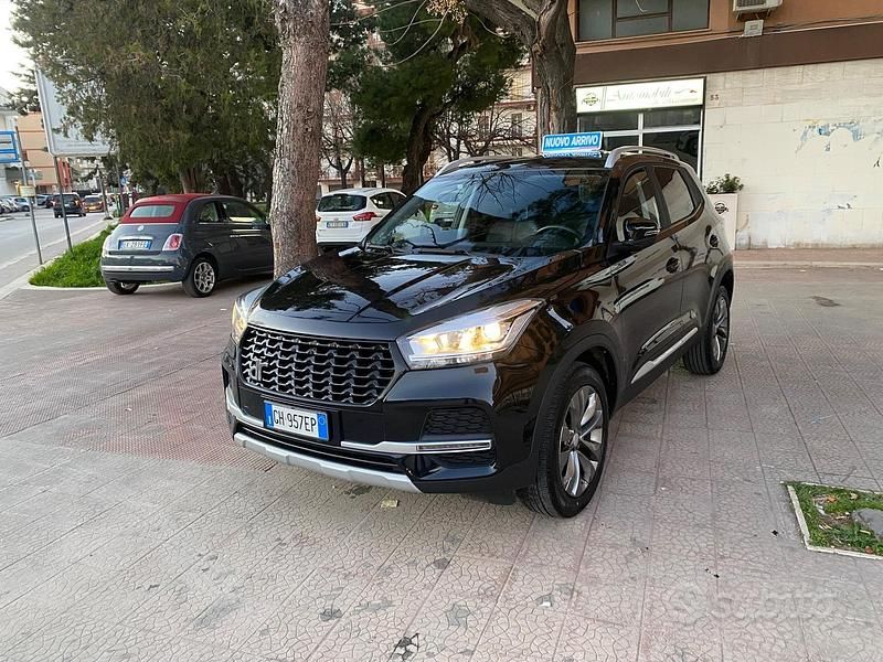 Usata DR DR 4.0 116 CV (85 kW) 2022 Nero SUV
