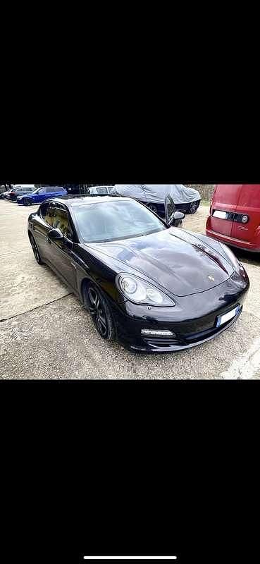 Usata Porsche Panamera 250 CV (183 kW) 2012 Berlina
