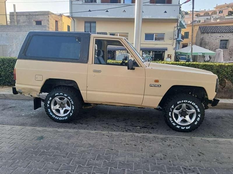 Usata Nissan Patrol 110 CV (80 kW) 1988 Giallo SUV