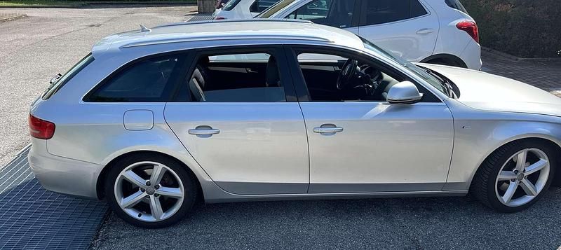 Usata Audi A4 S-Line 143 CV (105 kW) 2009 Argento Station wagon