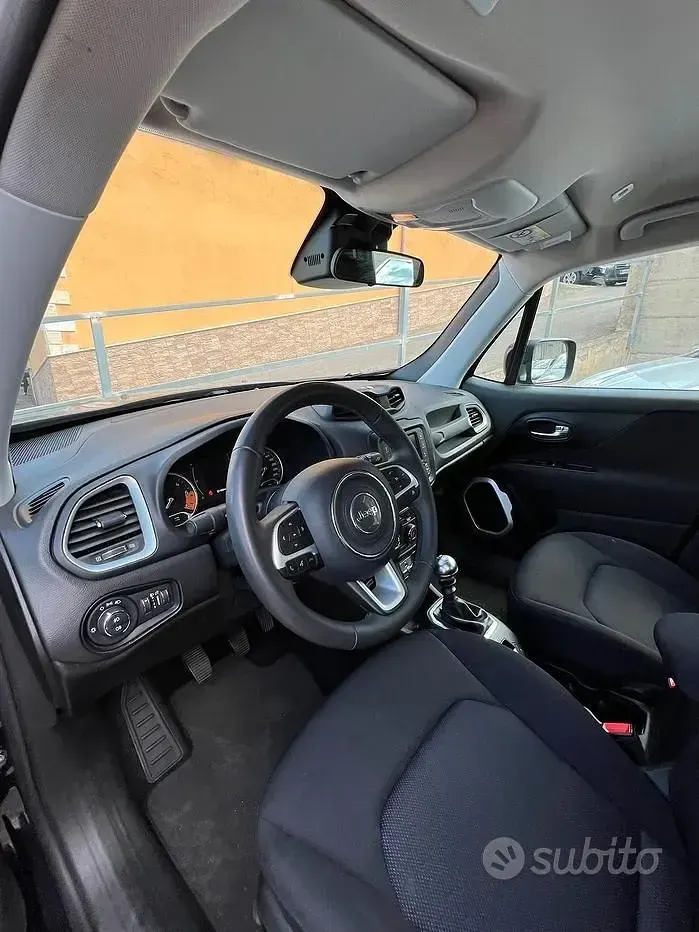 Usata Jeep Renegade Longitude 130 CV (95 kW) 2021 Nero SUV