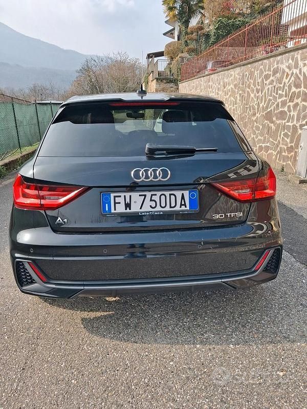 Usata Audi A1 Sportback S-Line 116 CV (85 kW) 2019 Nero Utilitaria