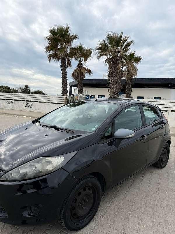 Begagnad Ford Fiesta 82 HK (60 kW) 2009 Svart Sedan