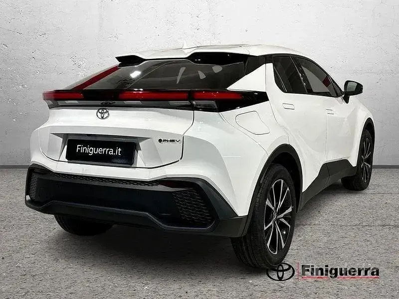 Nuova Toyota C-HR Trend 2026 Bianco SUV