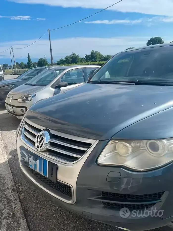 Usata VW Touareg 224 CV (164 kW) 2007 Bluazzurro SUV