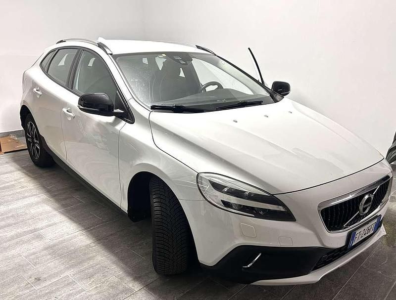 Usata Volvo V40 CC 120 CV (88 kW) 2018 Station wagon