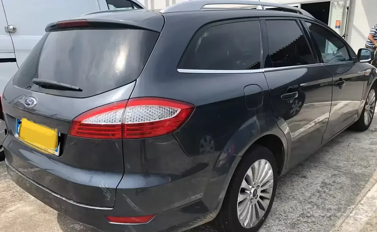 Usata Ford Mondeo Titanium 140 CV (102 kW) 2009 Nero Station wagon