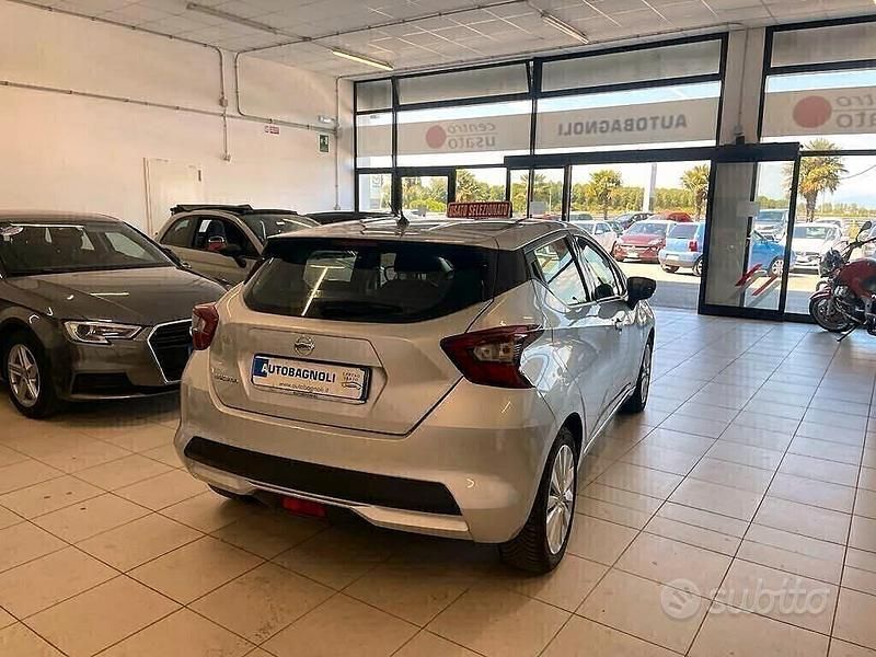 Usata Nissan Micra 90 CV (66 kW) 2018 Grigio Berlina