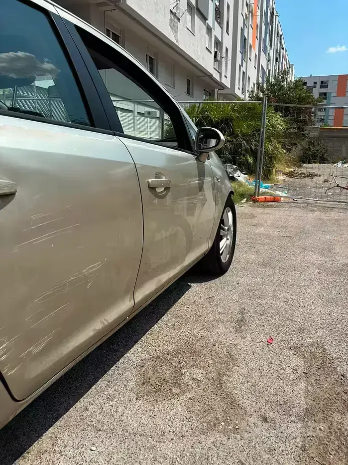 Usata Opel Corsa 2009 Marrone Utilitaria