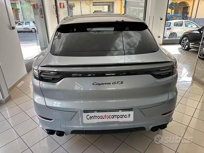 Usata Porsche Cayenne 2020 Grigio SUV