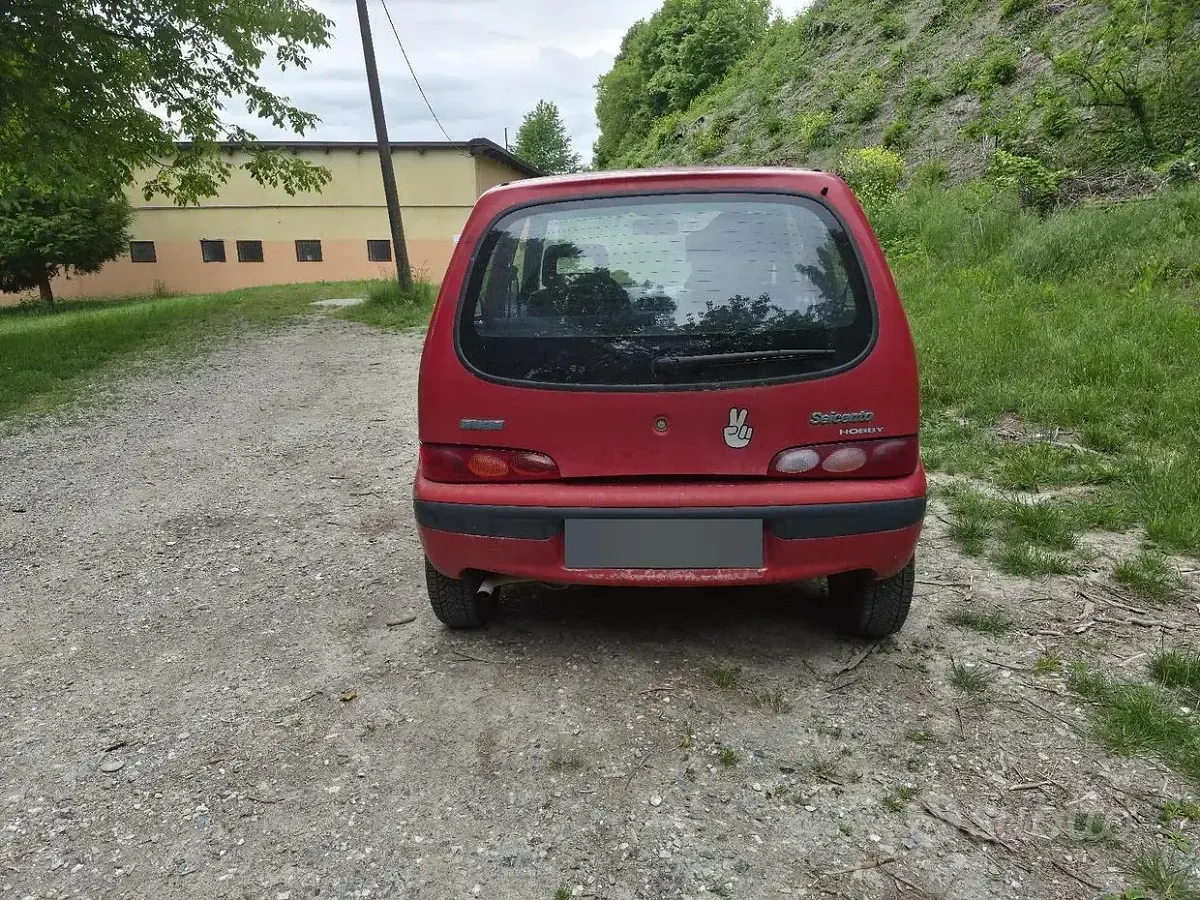 Usata Fiat 600 1999 Rosso Berlina
