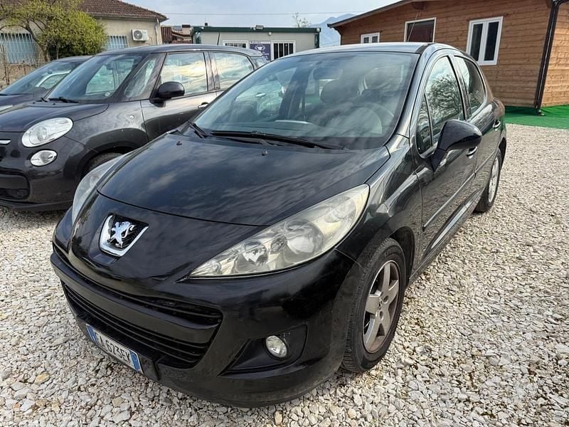 Usata Peugeot 207 90 CV (66 kW) 2010 Nero Berlina