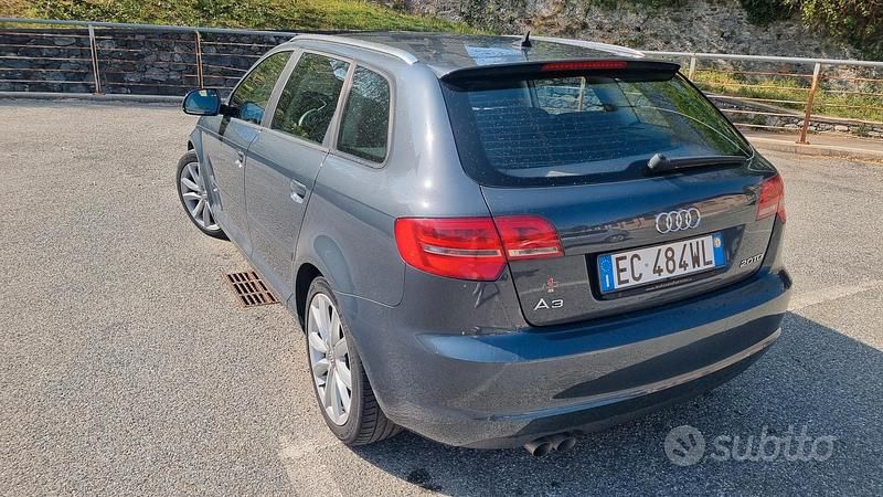 Usata Audi A3 Sportback Ambition 140 CV (102 kW) 2010 Grigio Utilitaria