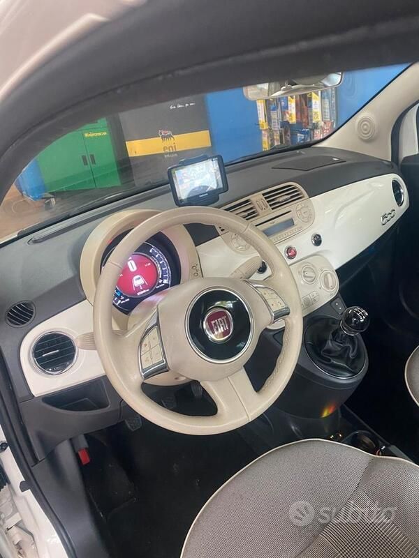 Usata Fiat 500 69 CV (50 kW) 2015 Bianco Utilitaria