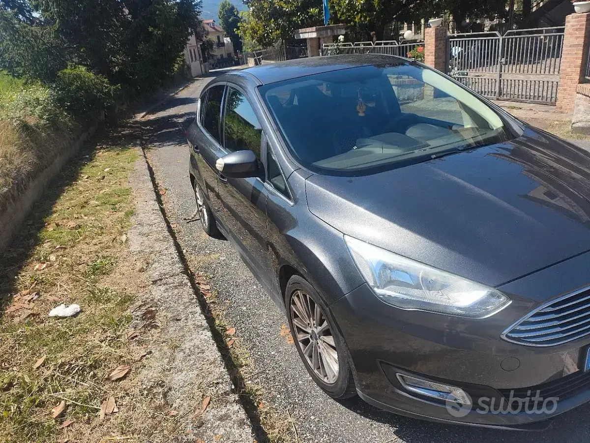 Usata Ford C-MAX 95 CV (69 kW) 2018 Grigio Monovolume