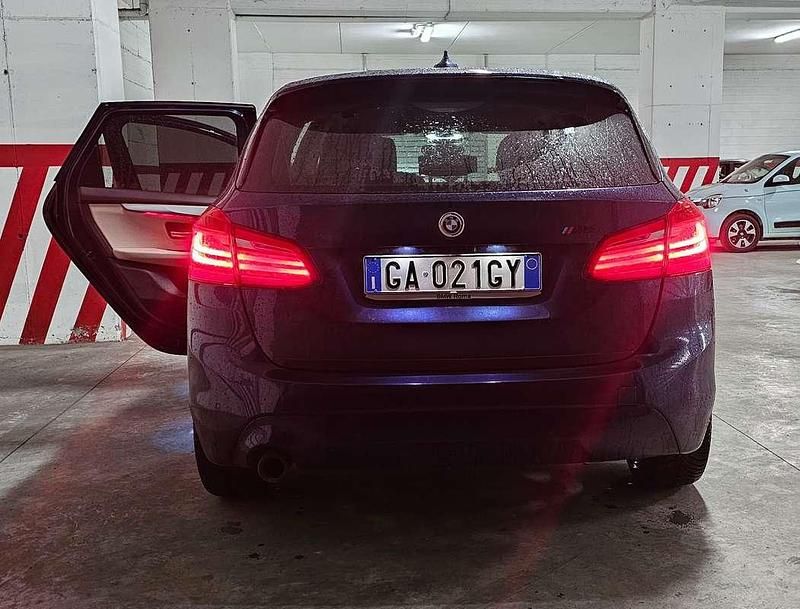 Usata BMW 216 Active Tourer Sport Line 109 CV (80 kW) 2020 Blu/azzurro Monovolume