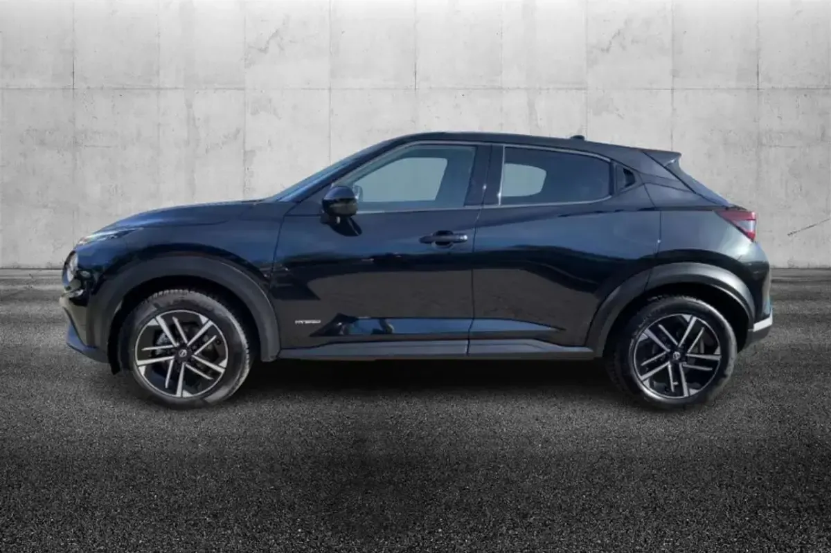 Usata Nissan Juke N-Connecta 143 CV (105 kW) 2024 Nero SUV