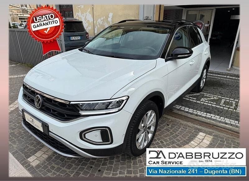 Usata VW T-Roc 115 CV (84 kW) 2023 Bianco SUV
