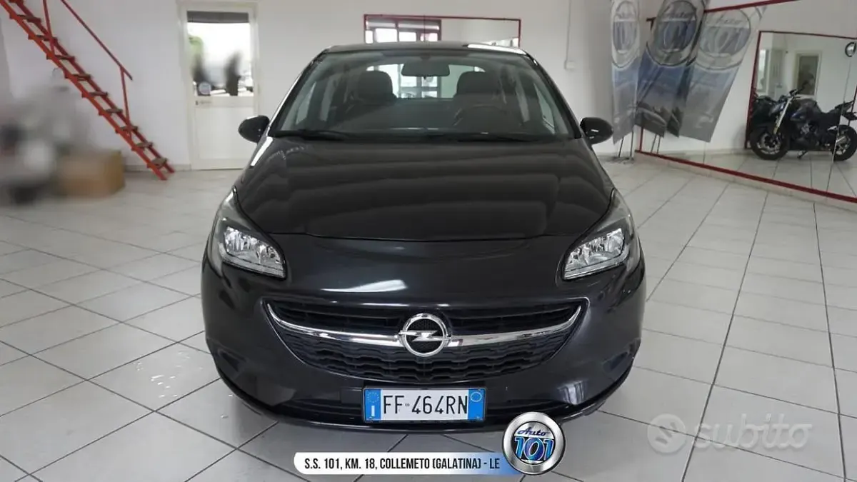 Usado Opel Corsa Cosmo 90 HP (66 kW) 2016 Preto Citadino