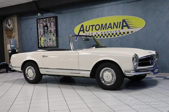 Usata Mercedes 230 204 CV (150 kW) 1960 Utilitaria