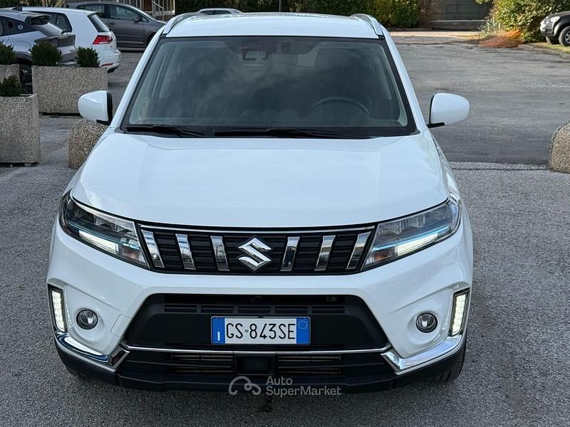 Usata Suzuki Vitara 129 CV (94 kW) 2024 Bianco SUV