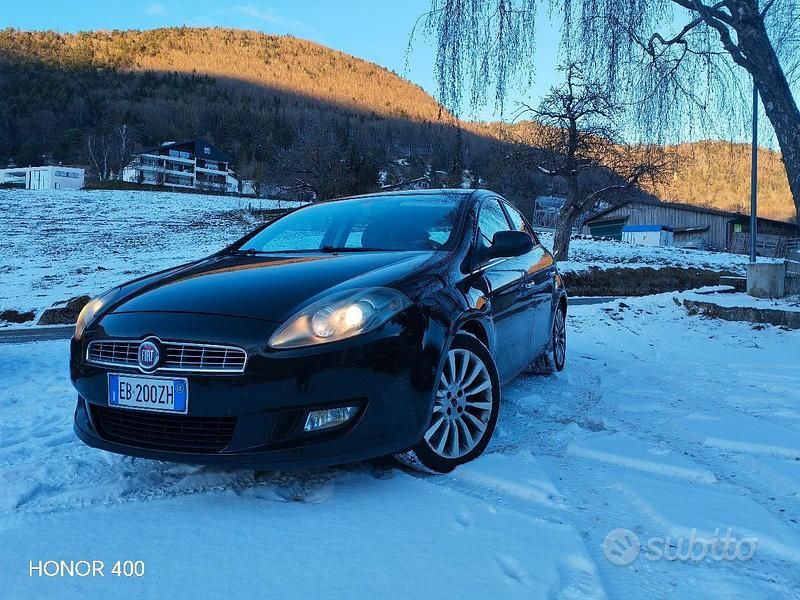 Nero Usata 2010 Fiat Bravo Due volumi | 2500 € (Buon prezzo) - Immagine 1/4