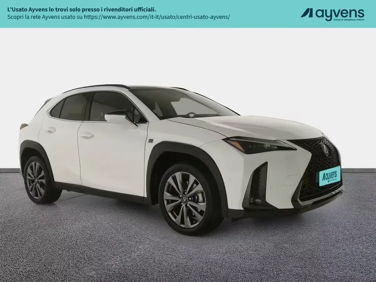 Usata Lexus UX 152 CV (111 kW) 2023 Bianco SUV